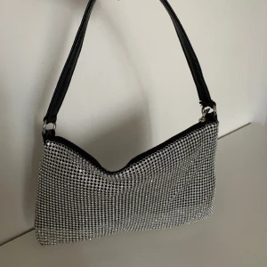 Glitter väska  - Aldrig använd 