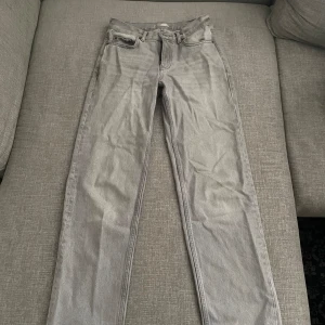 Lågmidjade jeans - Jeans från Gina tricot 