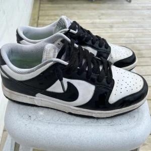 Nike panda - Bra skick Priset är ej hugget i sten✅ Nypris 1499 40,5