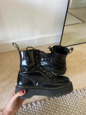 Dr Martens Jadon 38 - Jättefint skick, några smårepor på tårna