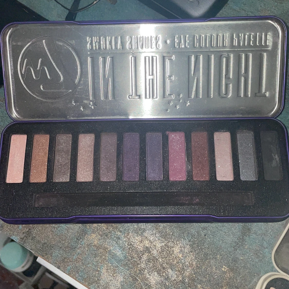 Eyeshadow palettes - 92