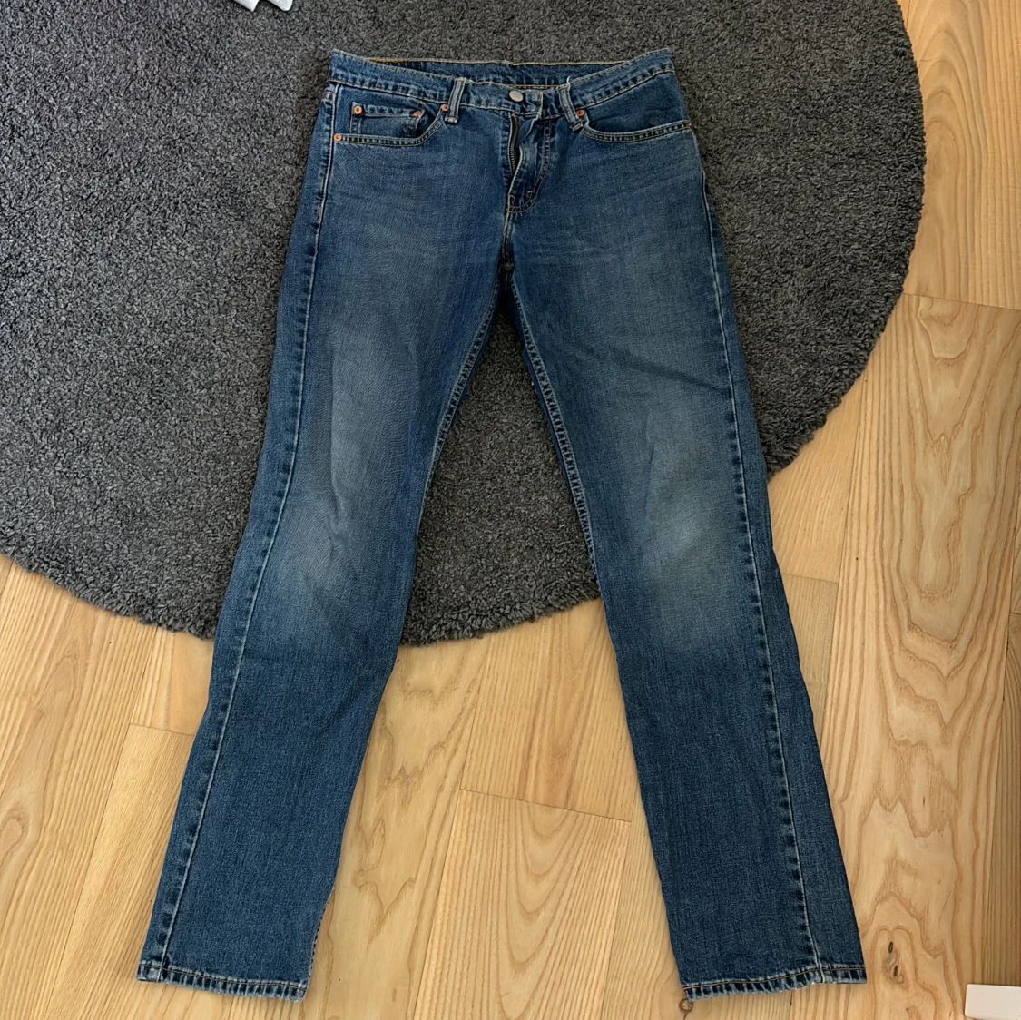 Levis jeans