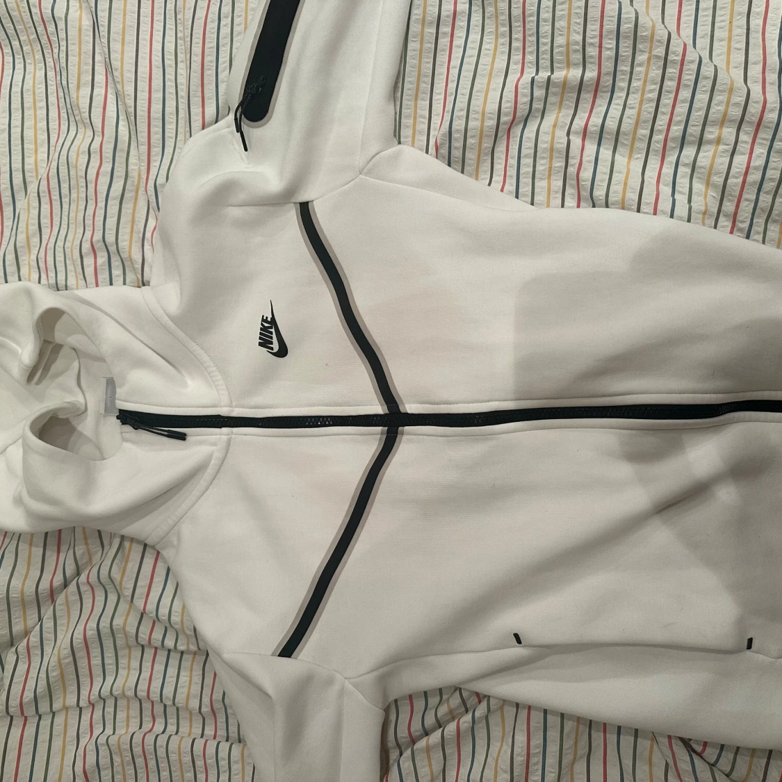 Nike tech kofta - 90