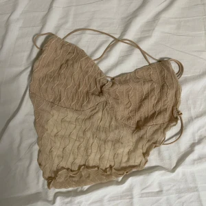 Linne  - Oanvänd linne från SHEIN 