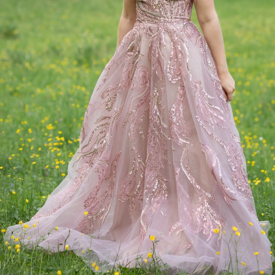 Drömmig balklänning från Dressroom Linné👸 - 1