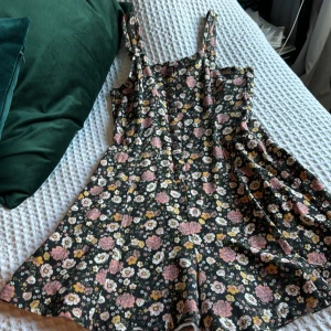 Byxdress - Byxdress från Lindex 