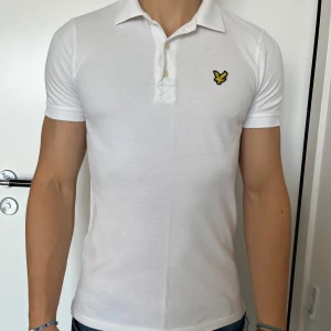 Piké Lyle & Scott - Bra skick. Knappt använd, för liten för mig