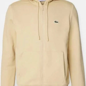 Lacoste zip hoddie - Lacoste zip hoddie oanvänd  Storlek M Nypris runt 1600kr Kommer som helt ny, oöppnat och allt. 