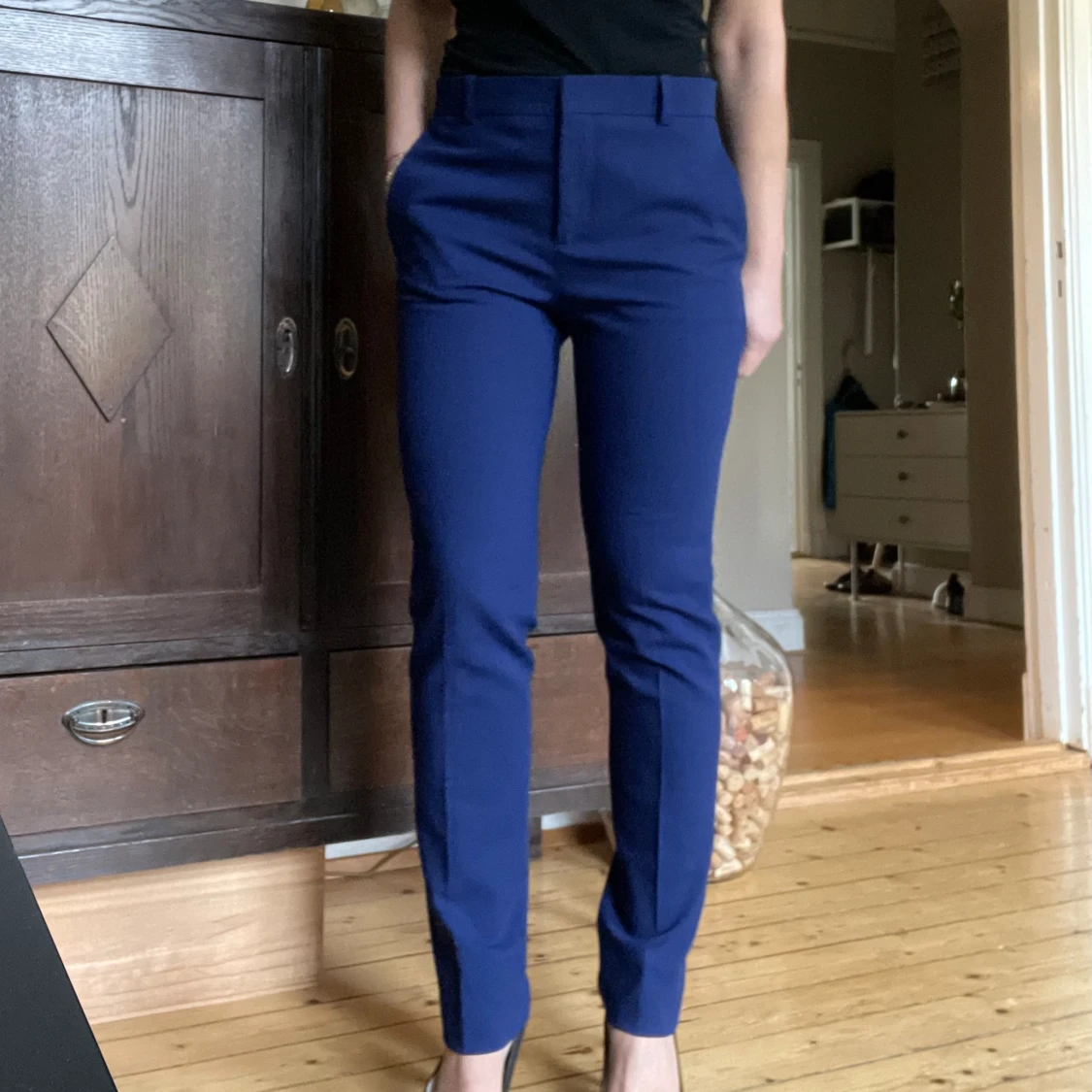 Supersnygga byxor från Acne Studios i stl 34