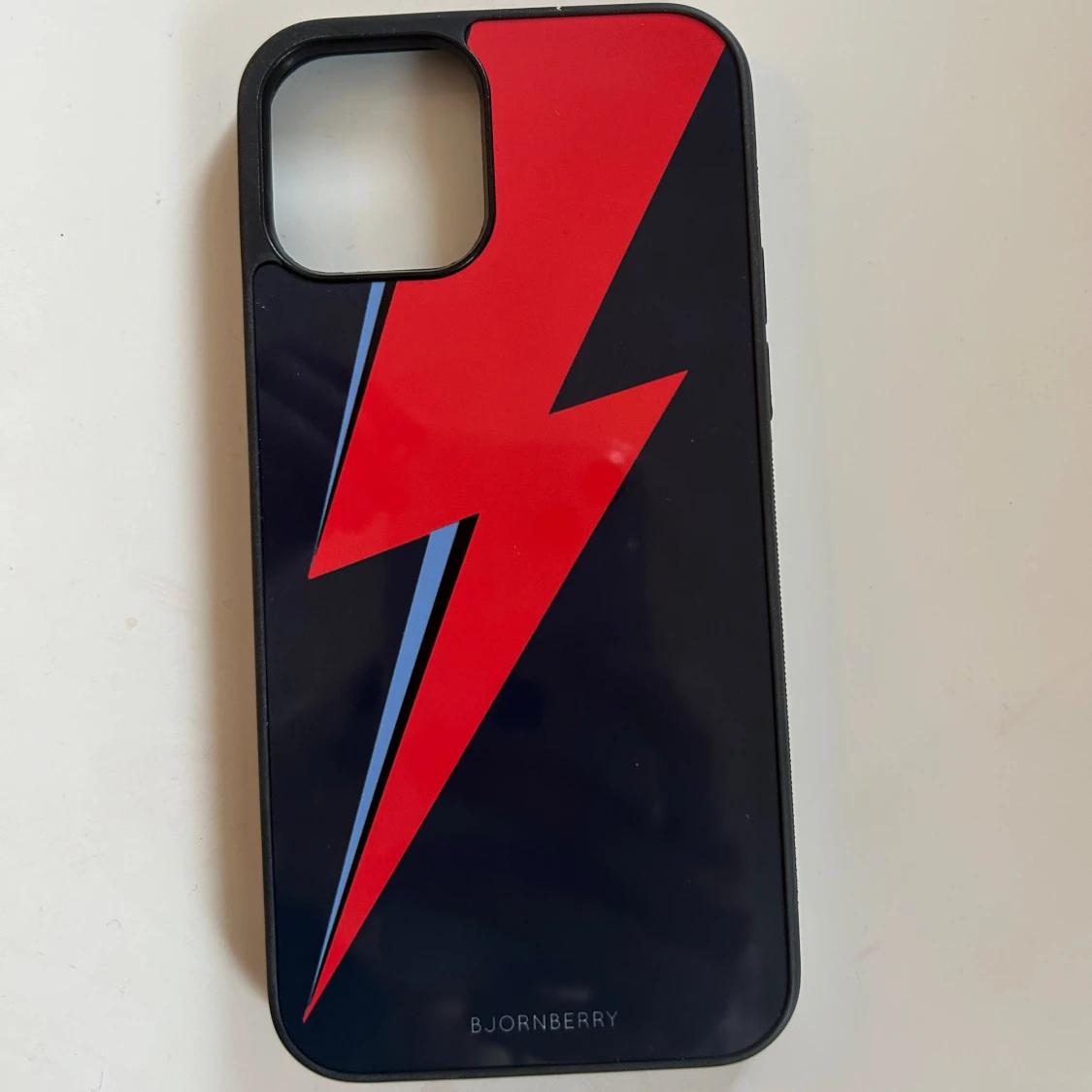 Bjornberry mobilskal