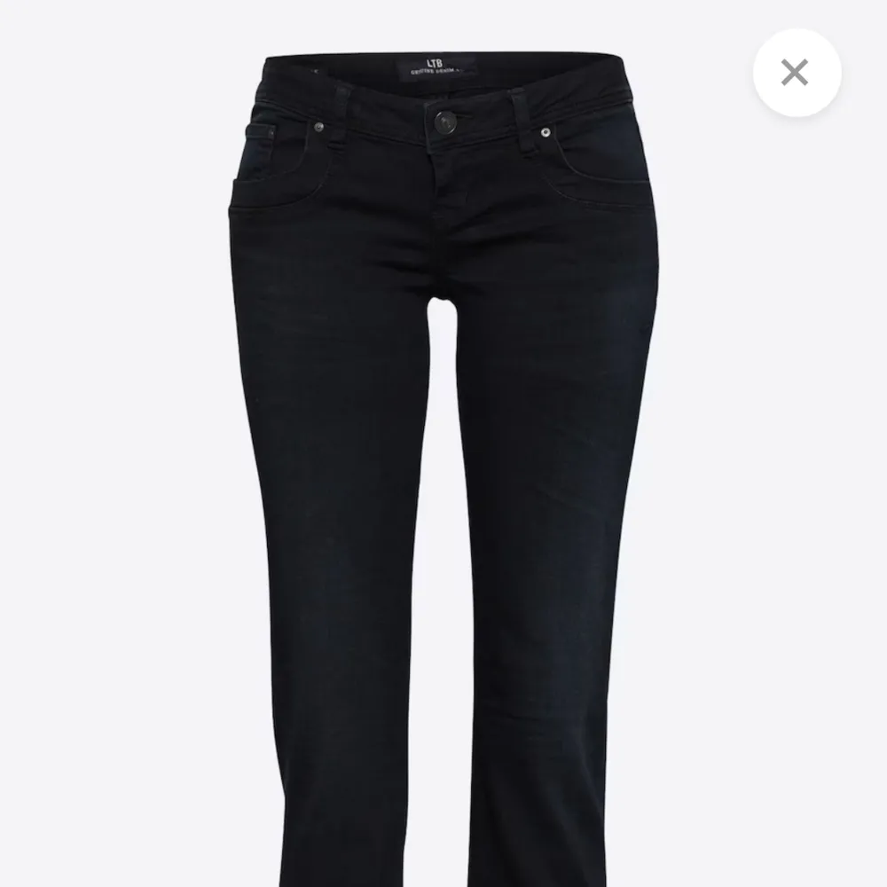 Intressekoll på mina ltb jeans som är för stora på mig. Köpta för 915 kr säljer för 550. Skriv vid frågor❤️. Jeans & Byxor.