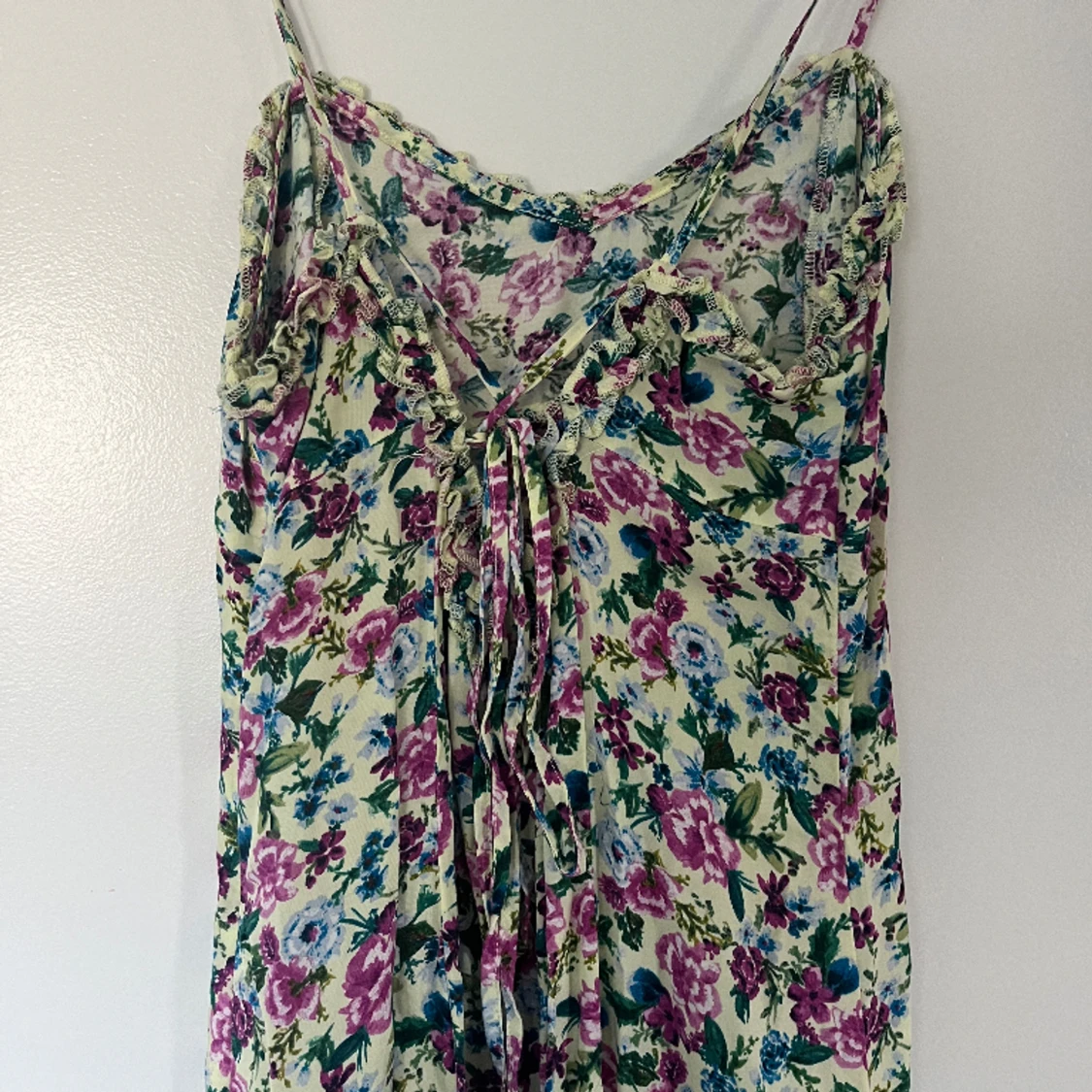 Blommig klänning - 90