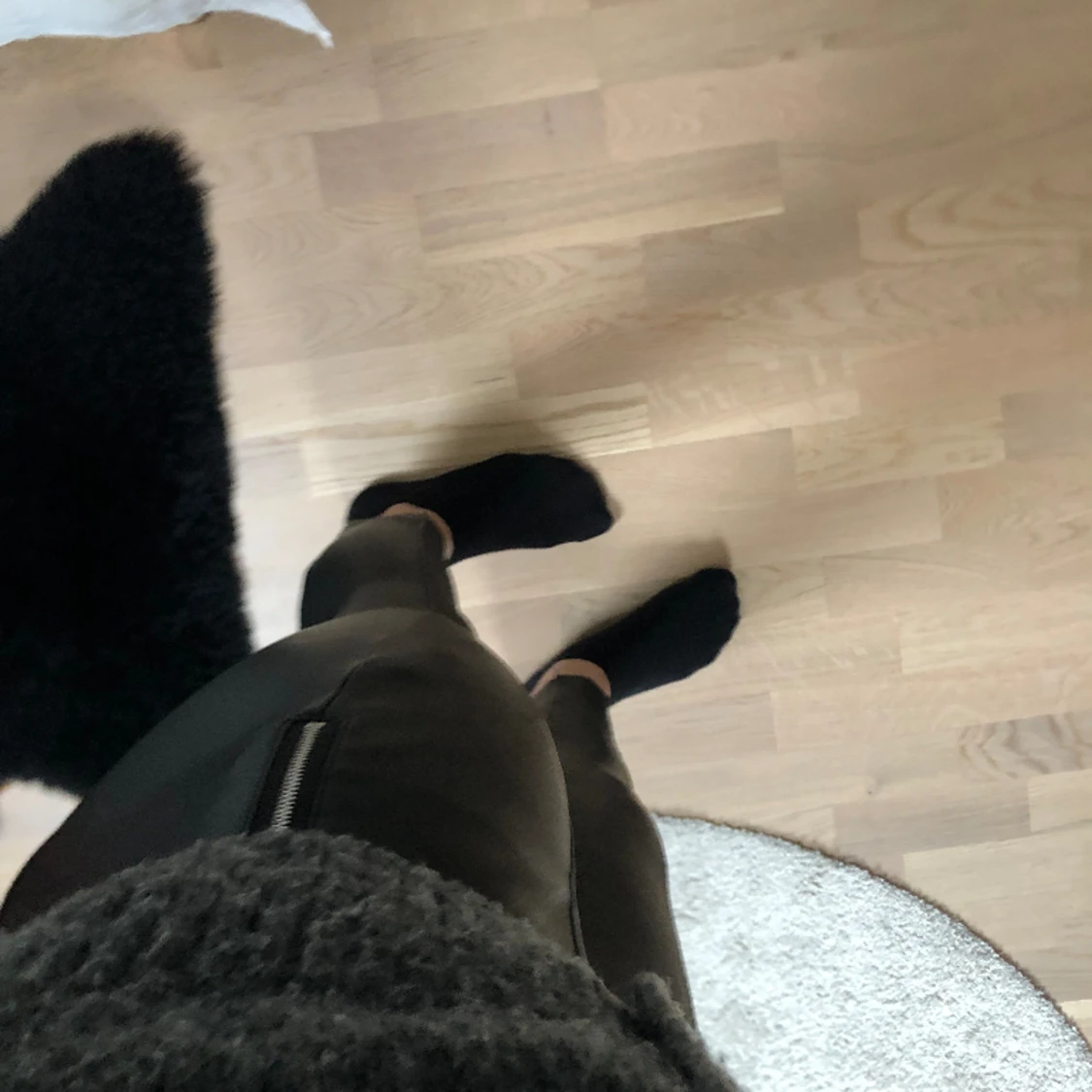 Svarta skinnbyxor - 90