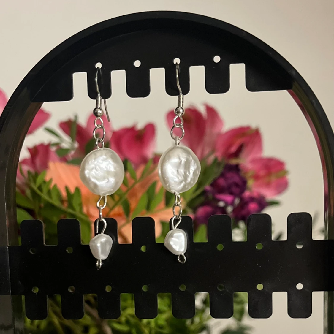 Silver och pärl örhängen
