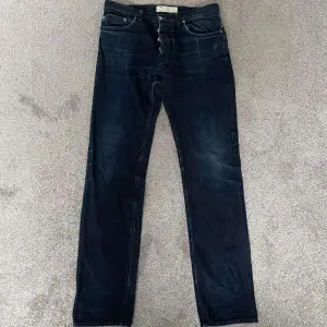 Mörkblå Marc Jacobs Jeans 32/34 Slim  Pris diskuterbart 