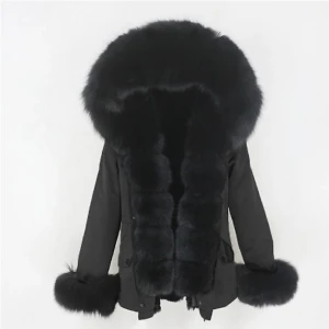 Fatima viva nilla jacka S/M  - Jackan är i bra skick, passar s och m. All päls är avtagbar. 