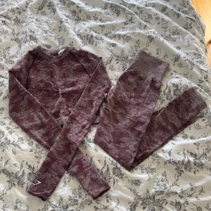 Gymshark set, good condition  - Gymshark set