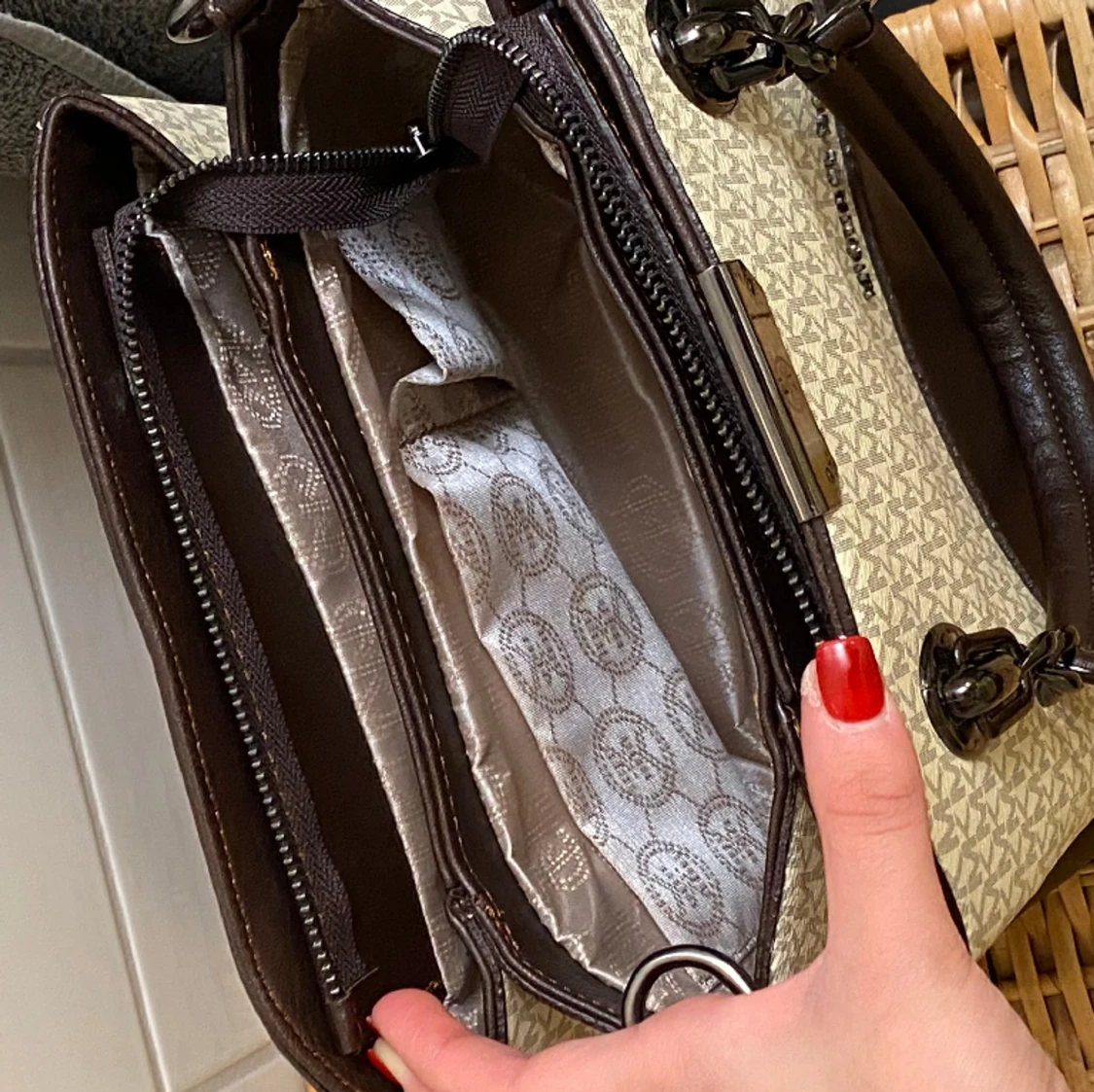 Michael kors väska - 91