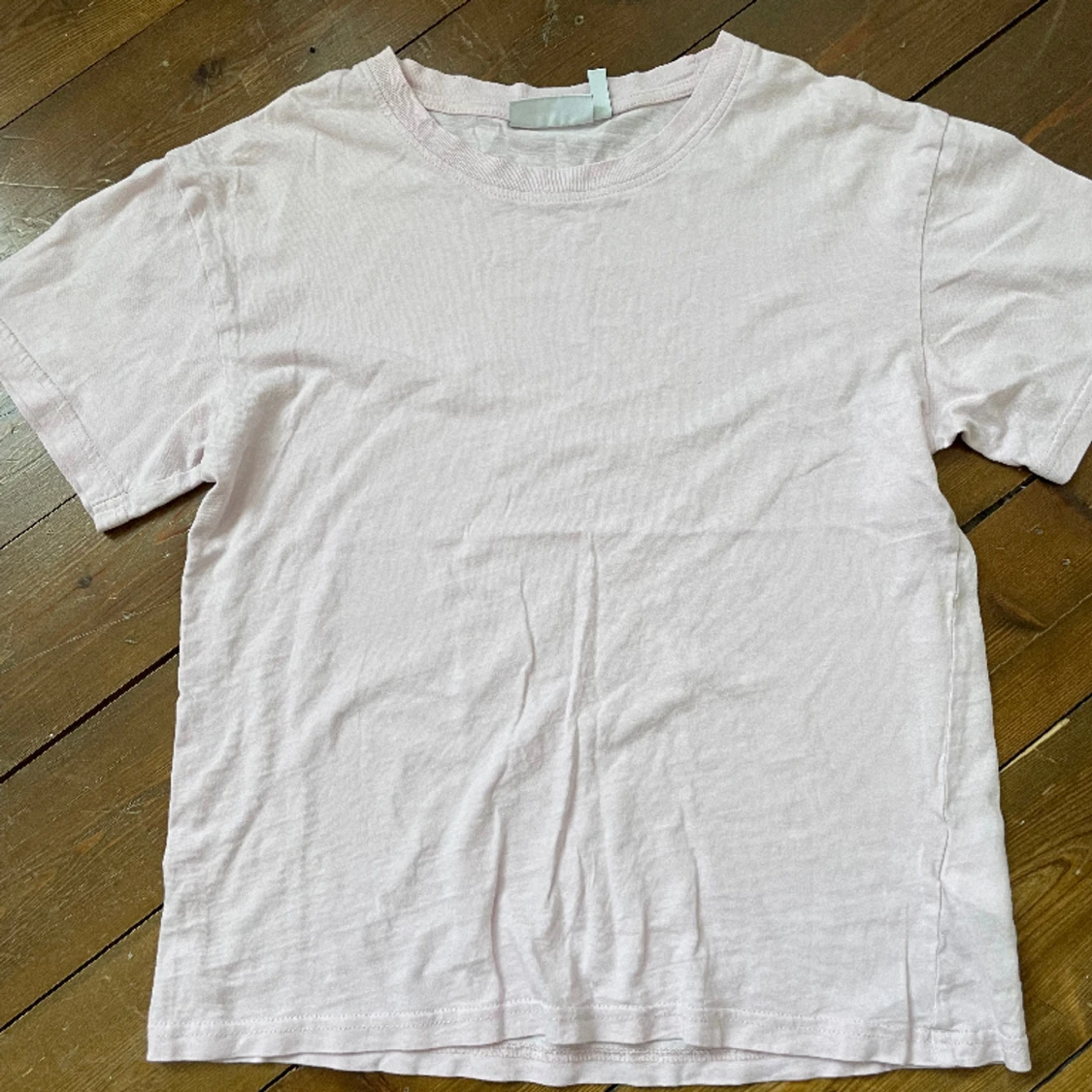 Ljusrosa t-shirt - 90