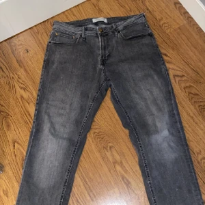 Stock and hank Jeans - Gråa jeans från stock and hank. Helt okej skick på jeansen men kan vara bättre