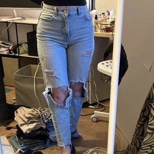 Ripped mom jeans - Gott skick 