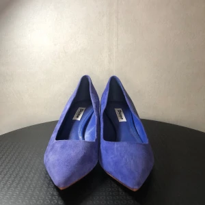 Damskor  - Damskor i nästan ny skick strl 38