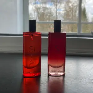Sì 15 ml parfym, på bild 2 & 3 ser ni hur mycket som finns kvar. Ps 1a är ny.