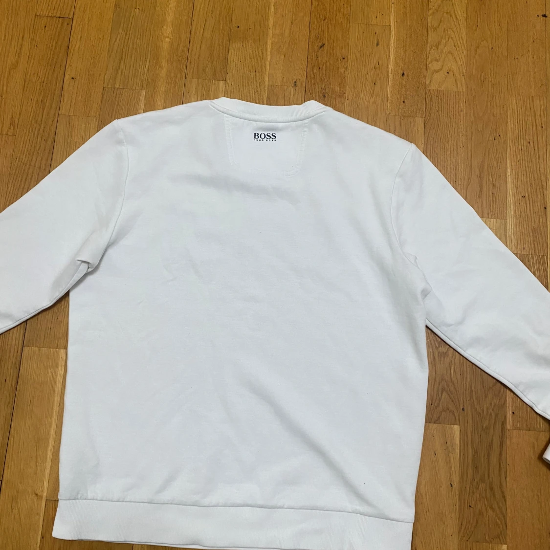 Hugo boss tröja.  - 91