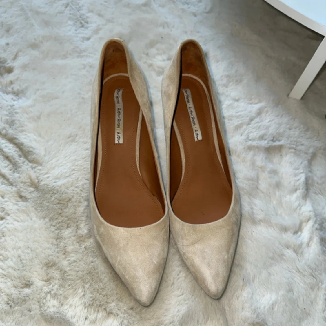 & other stories klackar