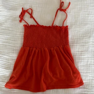 Linne - 🧡🧡❤️❤️