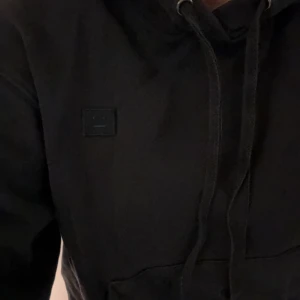 Acne studios hoodie - Svart hoodie från Acne studios 