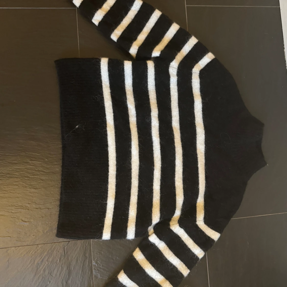 Superfin stickad tröja från otherstories - 90