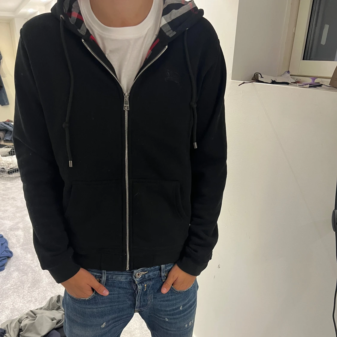 Burberry zip
