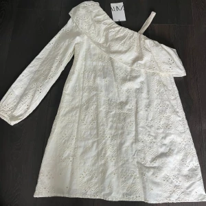 Klänning - Storlek 164 men sitter som en xs-s