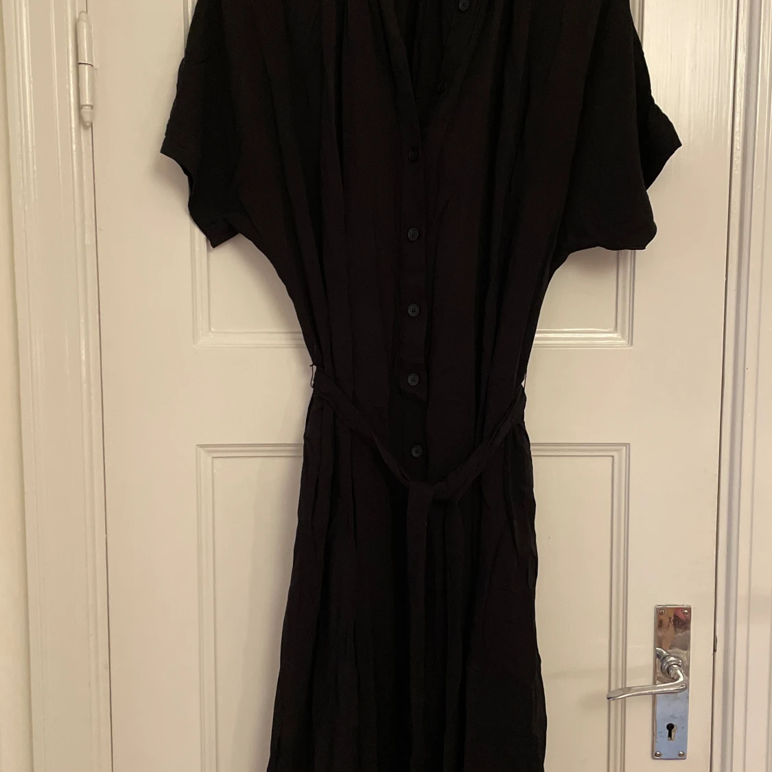 Svart klänning  - 92