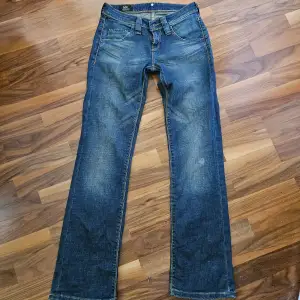 Lågmidjade jeans från lee i stl W27 L31