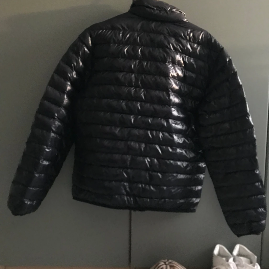 Svart peak performance jacka - 90