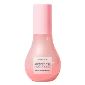 Säljer min Glow RECIPE 40 ml från SEPHORA. Endast testad, mycket produkt kvar. Nypris 419kr, mitt pris 299kr. Köparen står för frakten 🩷