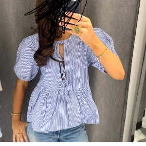 Blå randig topp - Superfin och jättebra skick!