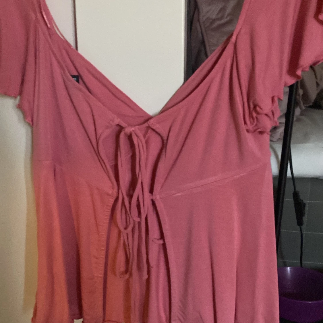 Rosa topp från Gina Tricot - 91