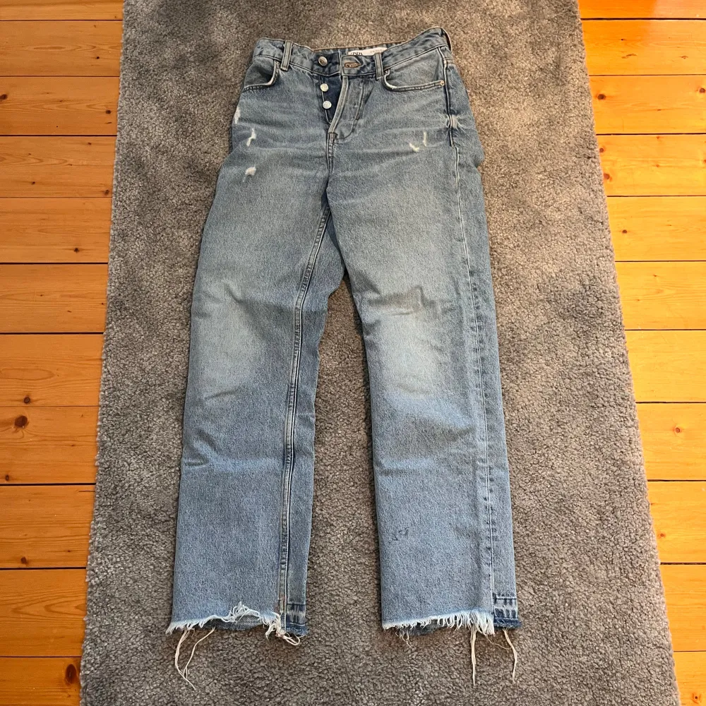 Sparsamt använda. Jeans & Byxor.