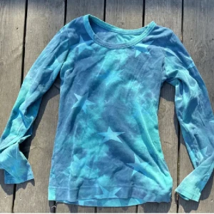 Tröja - Tröja med stjärnor