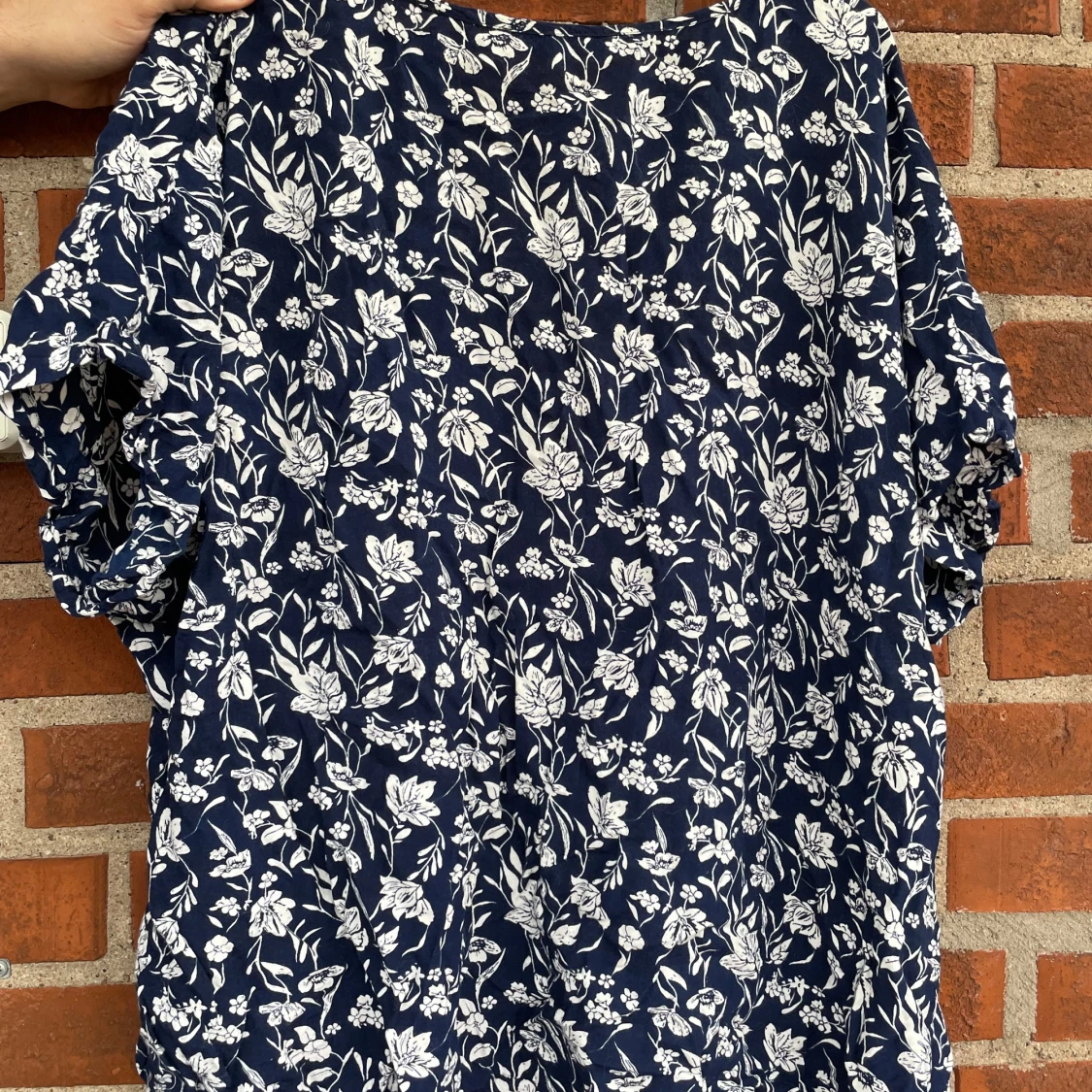 Fin blus från Sincerely Loved. Strl 52/54 - 91