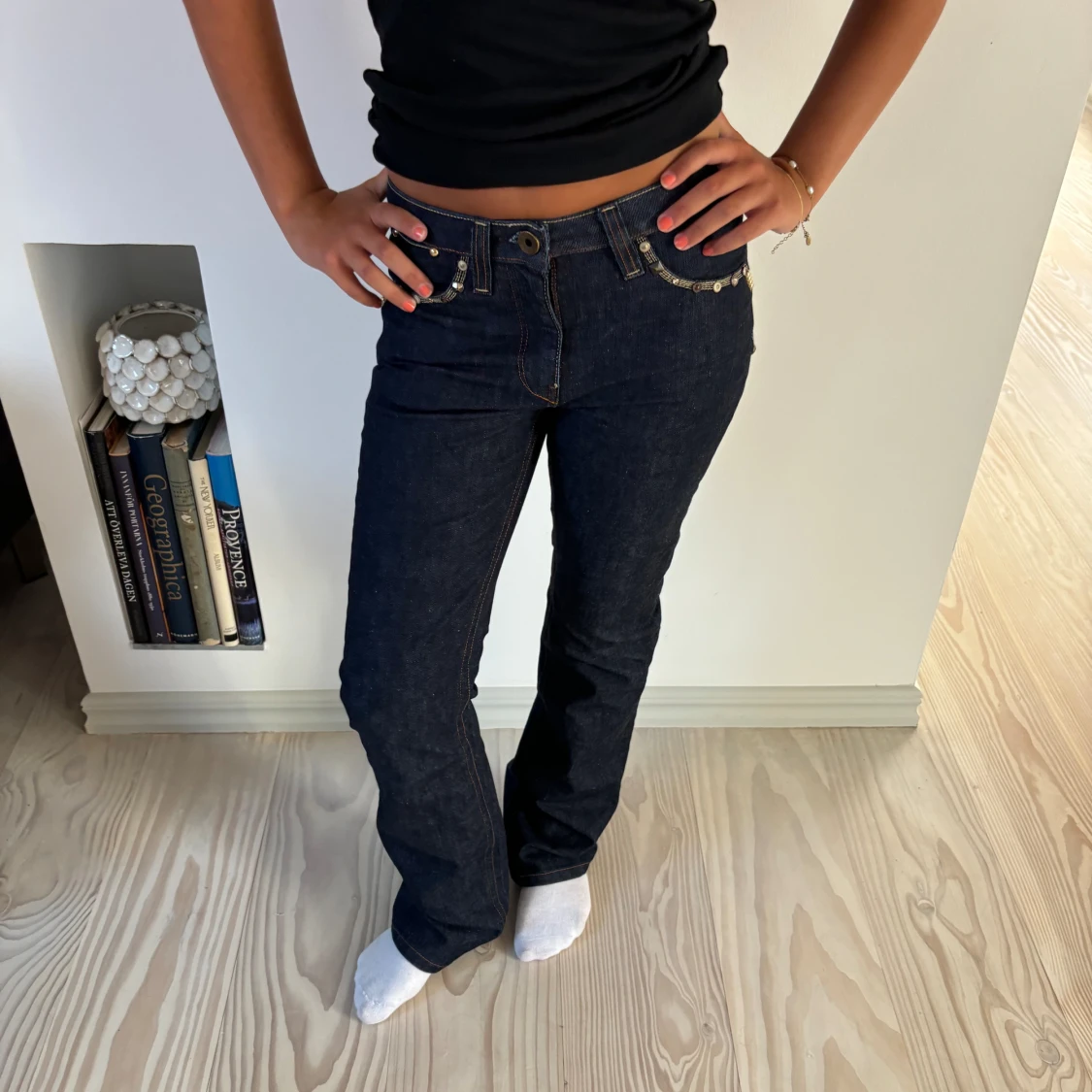 Jeans med coola detaljer - 90
