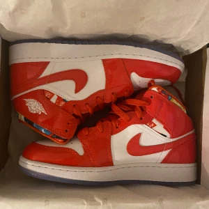 Jordan skor  - Använd fåtal gånger köpta på JD sport Strl 37,5 Köpta för 1799kr