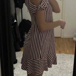 Klänning  - Storlek xs-s  Priset kan diskuteras. 