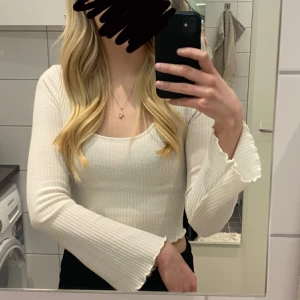 Vit topp - Super fin topp från gina 💫  Storlek S