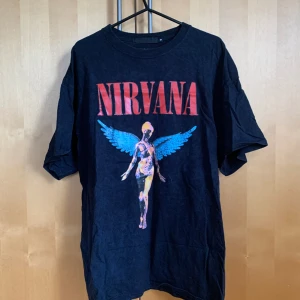 Nirvana t-shirt - Bra skick. Bandtröja.
