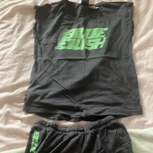 BILLIE EILISH SOV KLÄDER - BILLIE EILISH SOVKLÄDER FÅR H&M 