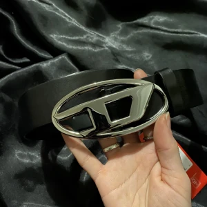 Diesel bälte - Helt nytt bälte från diesel, har aldrig använt och prislappen är kvar✨